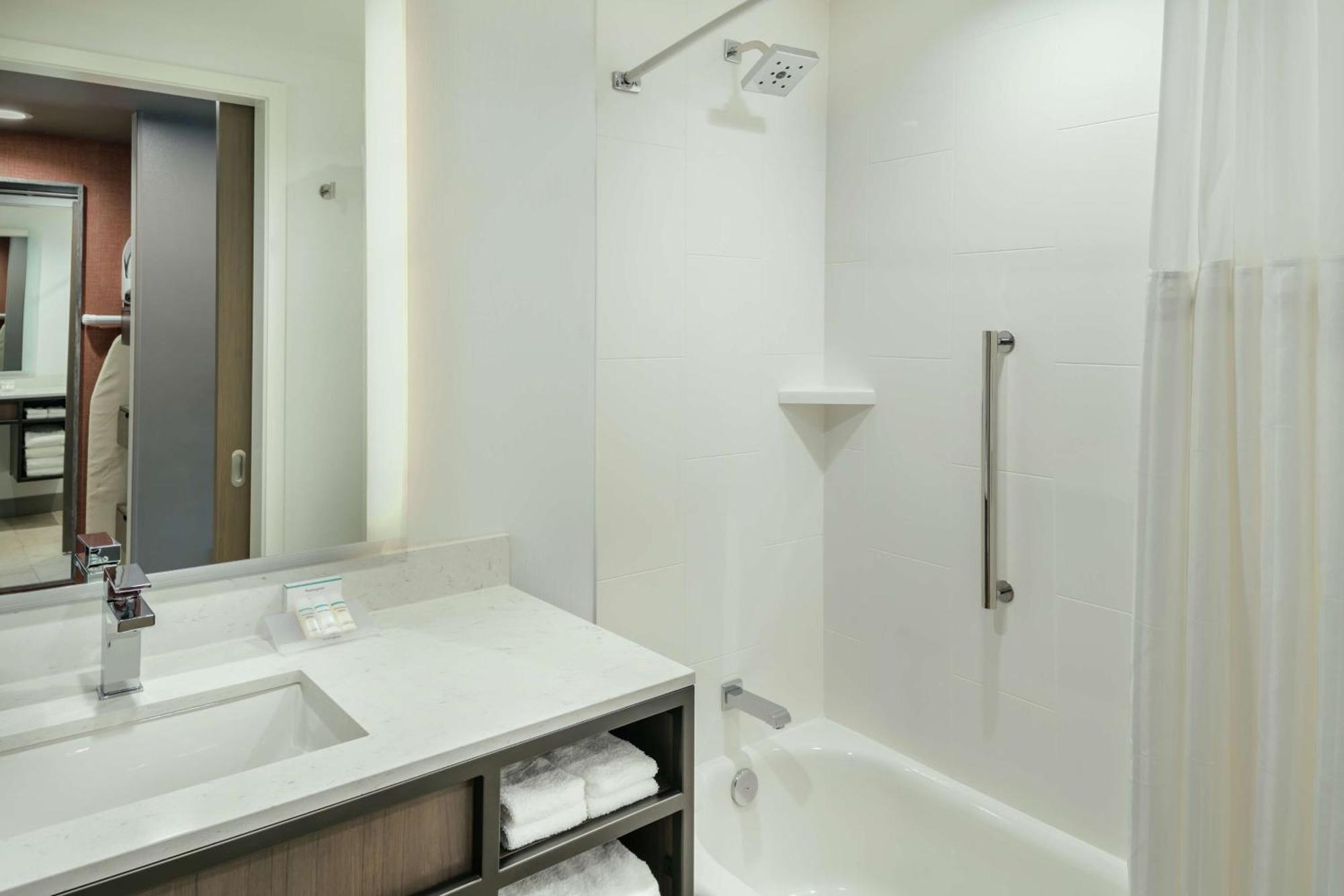 Hilton Garden Inn Wenatchee, Wa Exteriör bild