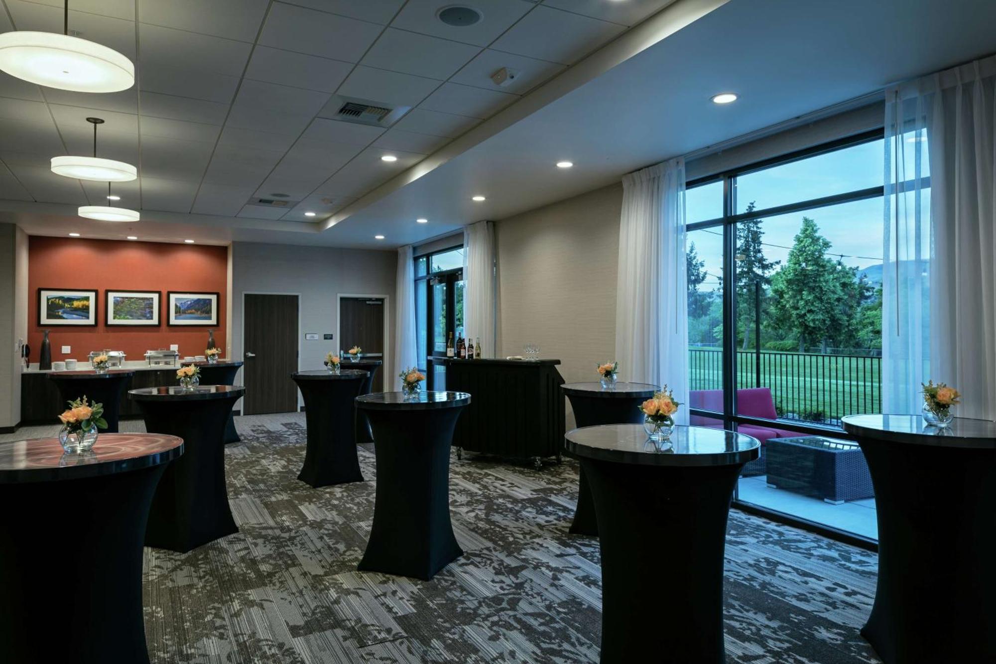 Hilton Garden Inn Wenatchee, Wa Exteriör bild