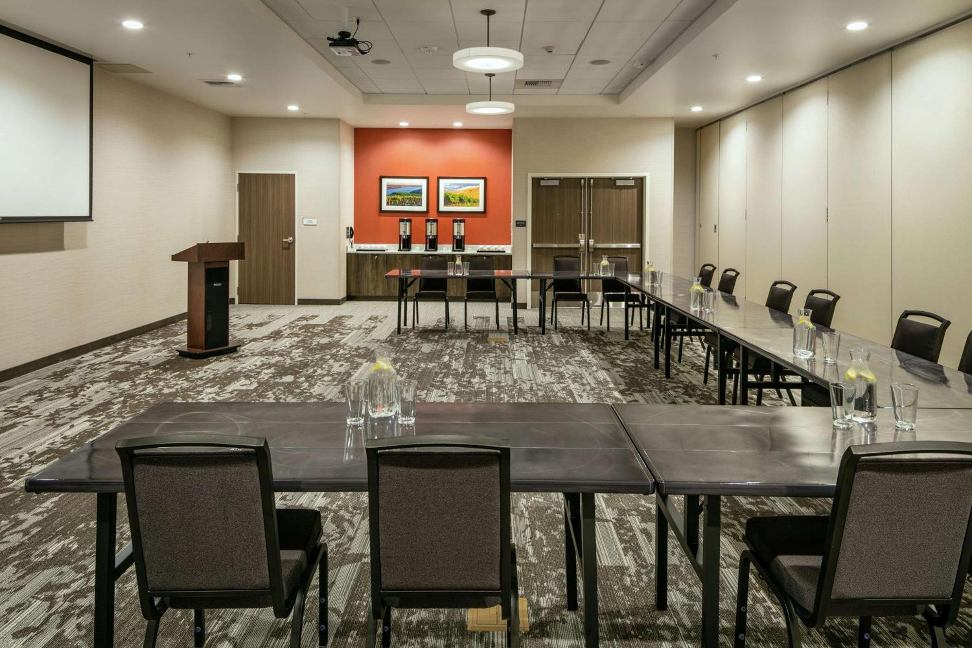Hilton Garden Inn Wenatchee, Wa Exteriör bild