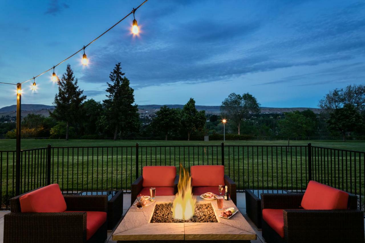 Hilton Garden Inn Wenatchee, Wa Exteriör bild